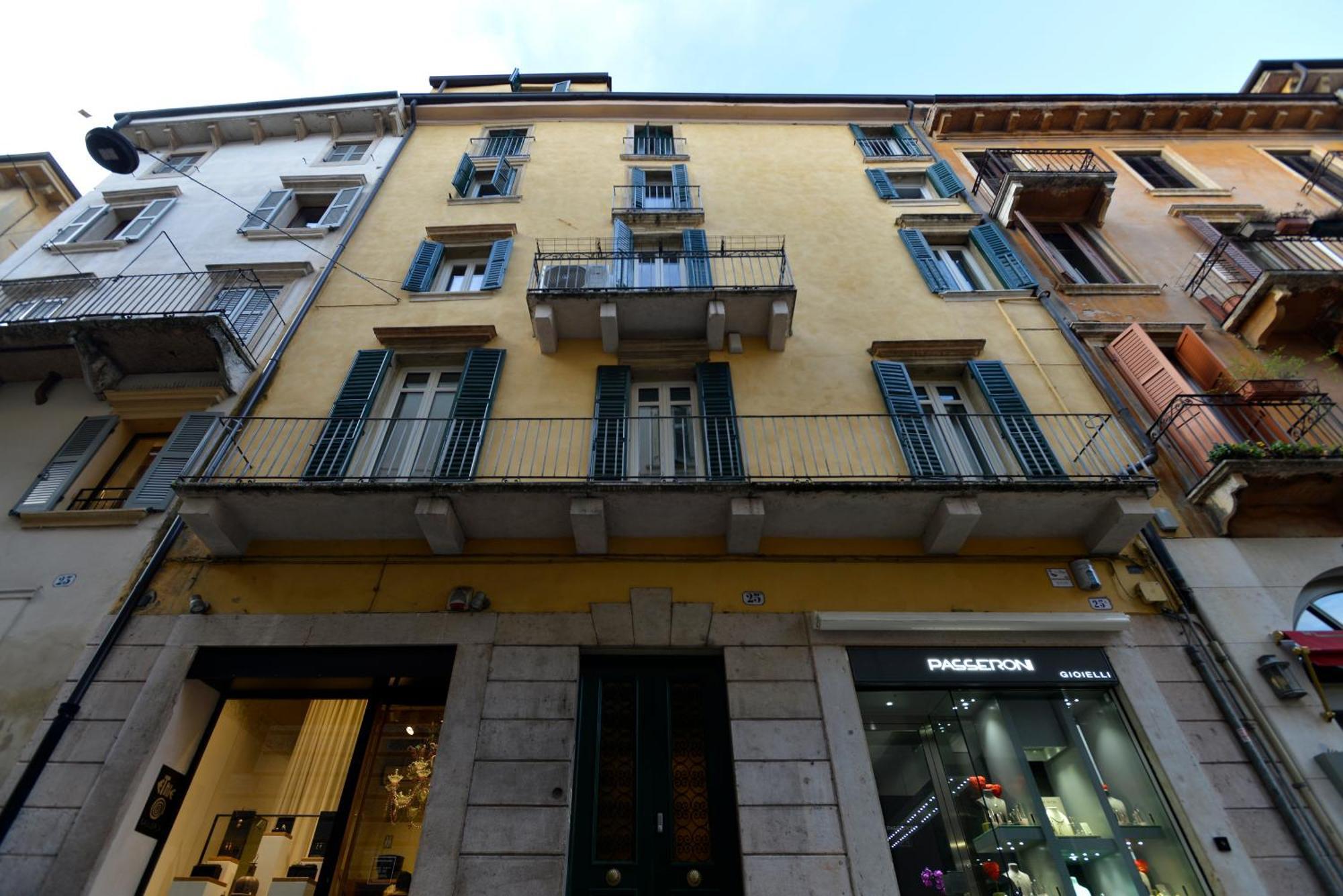 Giallo Dalia By Maison 73 Daire Verona Dış mekan fotoğraf