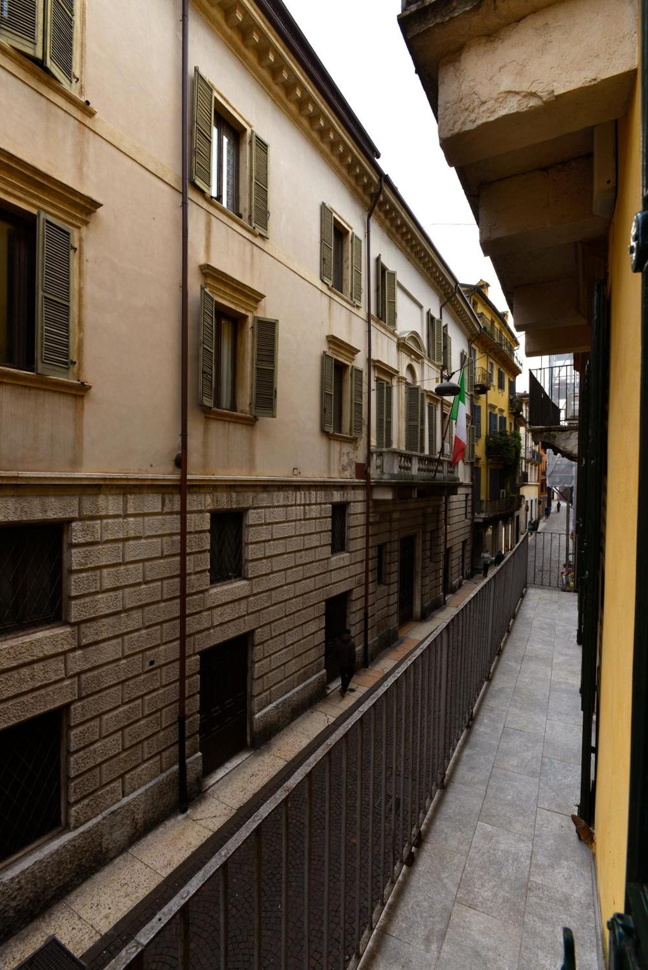 Giallo Dalia By Maison 73 Daire Verona Dış mekan fotoğraf